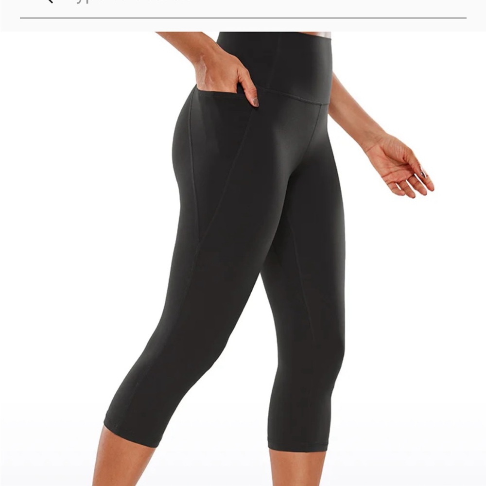 New with a tag Crazy yoga  Black Capri Leggings w/ pockets 19inches size M